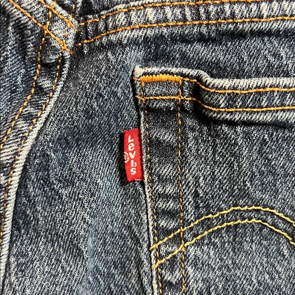 Levi's 501‎ Dark Blue Jean Shorts with Frayed Hem W26 - Picture 4 of 12